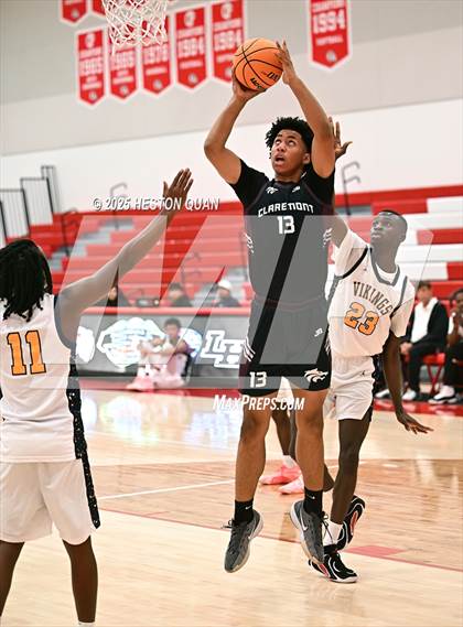 Thumbnail 3 in Claremont vs. St. Bernard (Rumble On The Hill) photogallery.