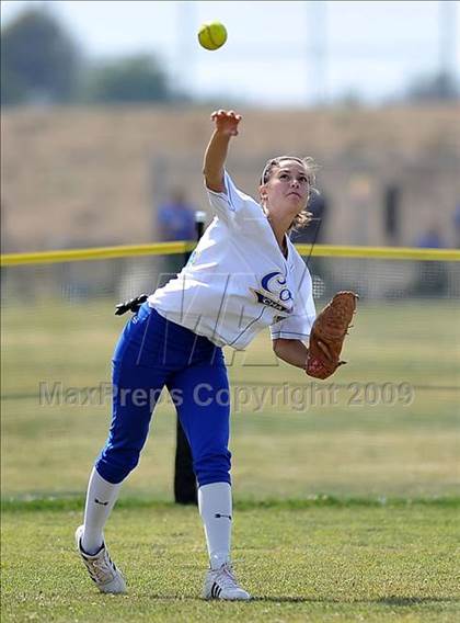 Thumbnail 1 in Charter Oak @ Diamond Ranch photogallery.