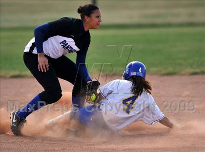Thumbnail 3 in Charter Oak @ Diamond Ranch photogallery.