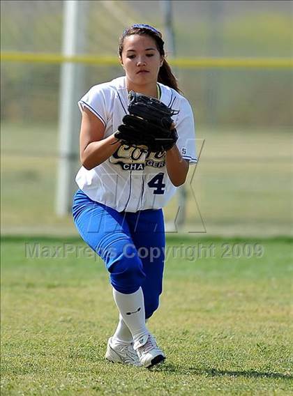 Thumbnail 2 in Charter Oak @ Diamond Ranch photogallery.