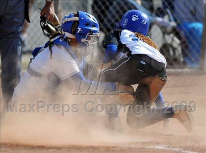 Thumbnail 2 in Charter Oak @ Diamond Ranch photogallery.