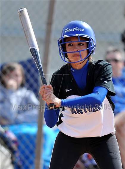 Thumbnail 3 in Charter Oak @ Diamond Ranch photogallery.