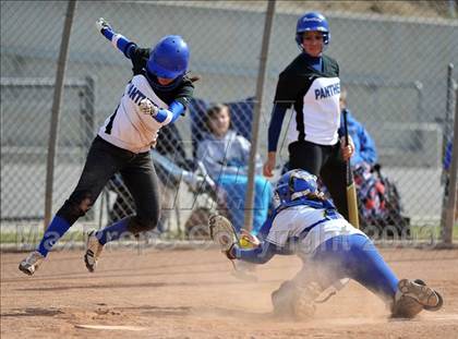 Thumbnail 3 in Charter Oak @ Diamond Ranch photogallery.