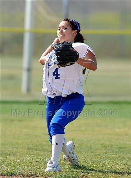 Thumbnail 1 in Charter Oak @ Diamond Ranch photogallery.