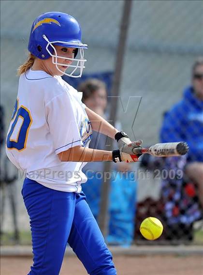 Thumbnail 3 in Charter Oak @ Diamond Ranch photogallery.