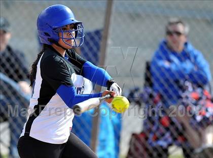 Thumbnail 2 in Charter Oak @ Diamond Ranch photogallery.
