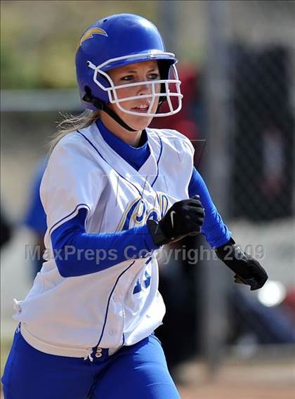 Thumbnail 3 in Charter Oak @ Diamond Ranch photogallery.