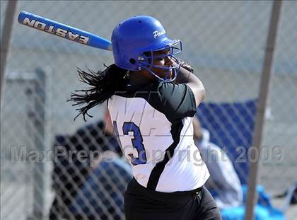 Thumbnail 3 in Charter Oak @ Diamond Ranch photogallery.