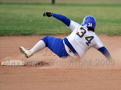 Thumbnail 2 in Charter Oak @ Diamond Ranch photogallery.