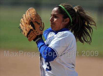 Thumbnail 2 in Charter Oak @ Diamond Ranch photogallery.