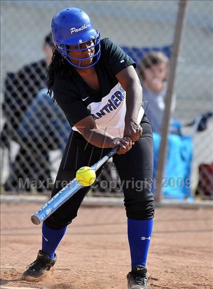 Thumbnail 1 in Charter Oak @ Diamond Ranch photogallery.