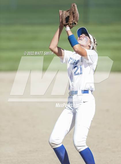 Thumbnail 3 in Fremont vs. Mountain Ridge photogallery.