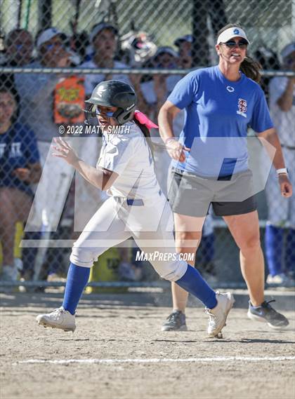 Thumbnail 1 in Fremont vs. Mountain Ridge photogallery.
