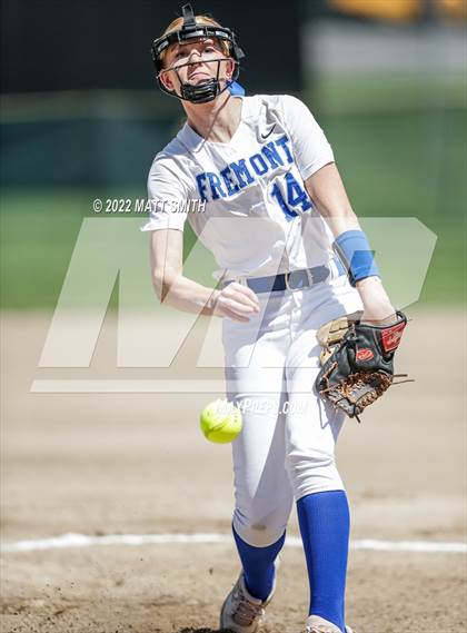 Thumbnail 2 in Fremont vs. Mountain Ridge photogallery.