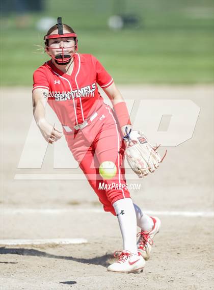 Thumbnail 3 in Fremont vs. Mountain Ridge photogallery.