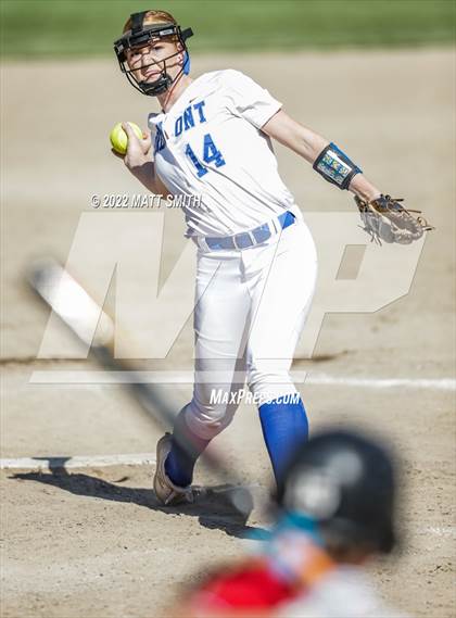 Thumbnail 2 in Fremont vs. Mountain Ridge photogallery.