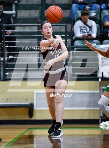 Thumbnail 2 in Jefferson @ Tatum photogallery.