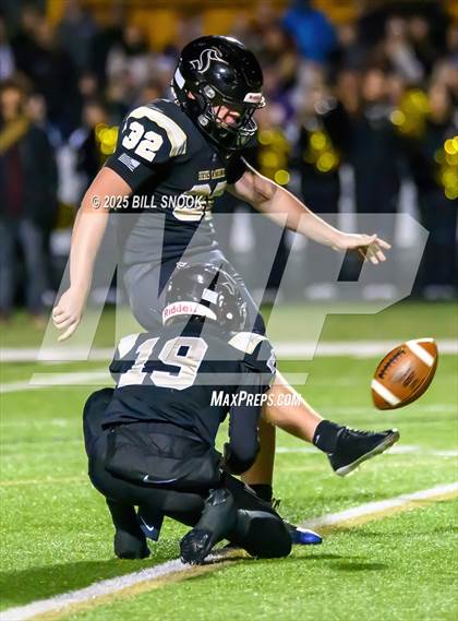 Thumbnail 2 in Annville-Cleona @ Berks Catholic photogallery.