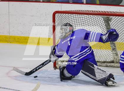 Thumbnail 2 in Reading Memorial vs Braintree (Ed Burns Tournament Round 1) photogallery.