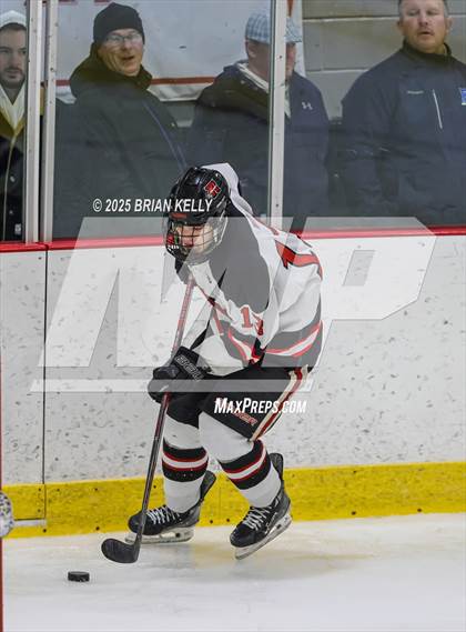 Thumbnail 2 in Reading Memorial vs Braintree (Ed Burns Tournament Round 1) photogallery.