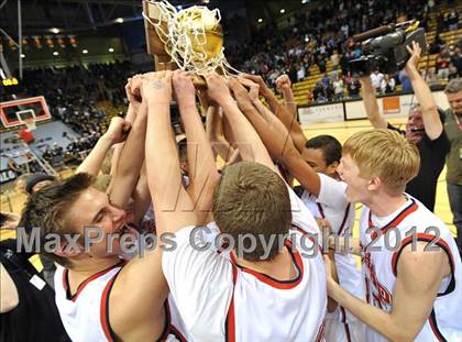Thumbnail 2 in Arapahoe vs. Chaparral (CHSAA 5A Final) photogallery.