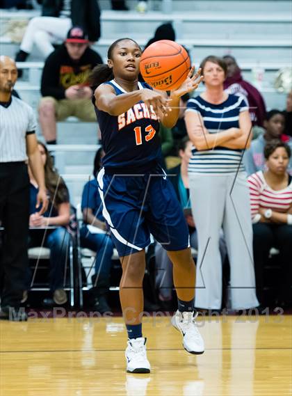 Thumbnail 2 in Sachse vs Rowlett photogallery.