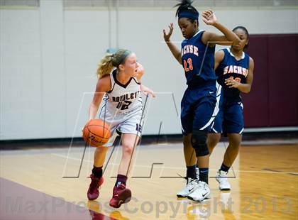 Thumbnail 2 in Sachse vs Rowlett photogallery.