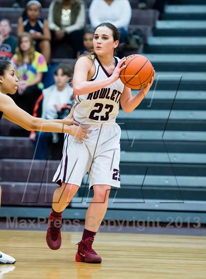 Thumbnail 3 in Sachse vs Rowlett photogallery.