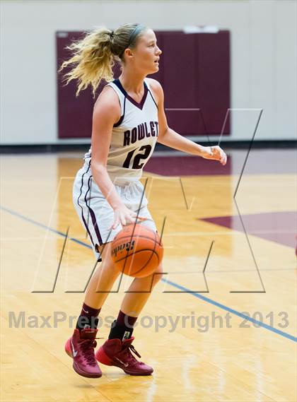 Thumbnail 3 in Sachse vs Rowlett photogallery.