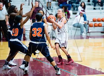 Thumbnail 1 in Sachse vs Rowlett photogallery.