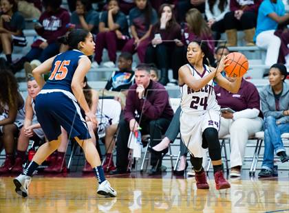Thumbnail 3 in Sachse vs Rowlett photogallery.