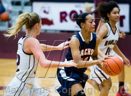 Thumbnail 3 in Sachse vs Rowlett photogallery.