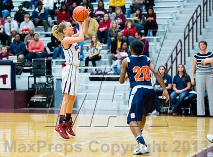 Thumbnail 2 in Sachse vs Rowlett photogallery.