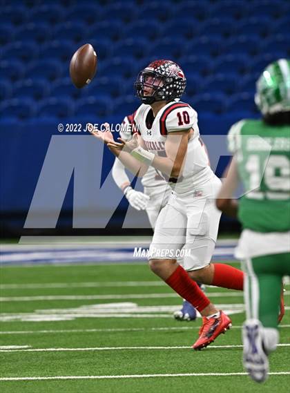 Thumbnail 2 in Wimberley vs Cuero (UIL 4A Regional Semifinal) photogallery.