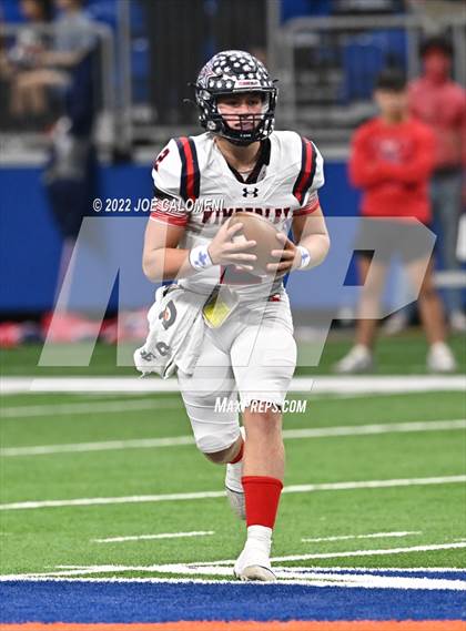 Thumbnail 1 in Wimberley vs Cuero (UIL 4A Regional Semifinal) photogallery.