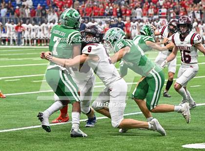 Thumbnail 3 in Wimberley vs Cuero (UIL 4A Regional Semifinal) photogallery.