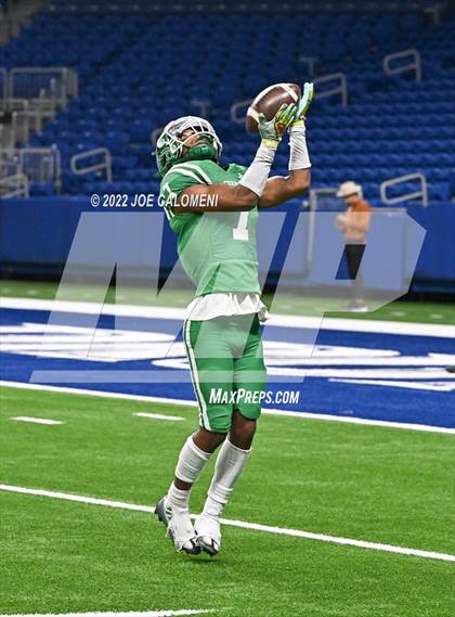 Thumbnail 3 in Wimberley vs Cuero (UIL 4A Regional Semifinal) photogallery.