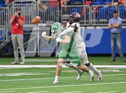 Thumbnail 3 in Wimberley vs Cuero (UIL 4A Regional Semifinal) photogallery.