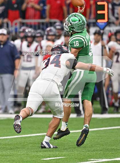 Thumbnail 1 in Wimberley vs Cuero (UIL 4A Regional Semifinal) photogallery.