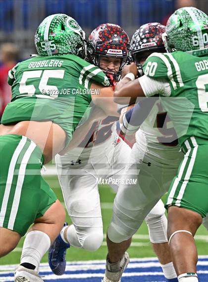Thumbnail 3 in Wimberley vs Cuero (UIL 4A Regional Semifinal) photogallery.