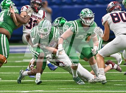 Thumbnail 2 in Wimberley vs Cuero (UIL 4A Regional Semifinal) photogallery.