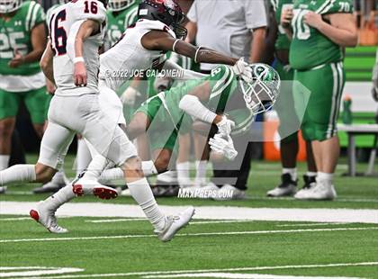 Thumbnail 2 in Wimberley vs Cuero (UIL 4A Regional Semifinal) photogallery.