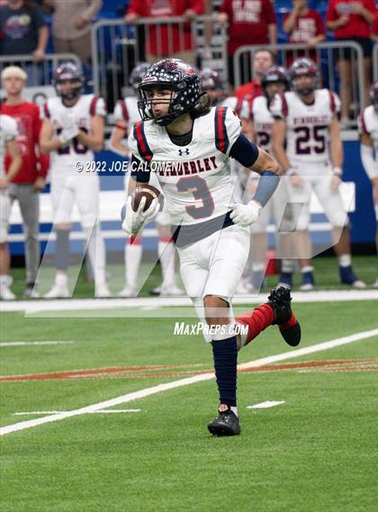 Thumbnail 2 in Wimberley vs Cuero (UIL 4A Regional Semifinal) photogallery.
