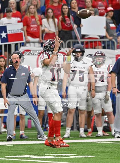 Thumbnail 1 in Wimberley vs Cuero (UIL 4A Regional Semifinal) photogallery.