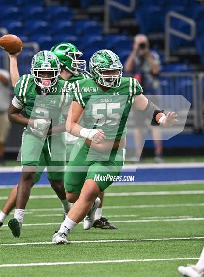 Thumbnail 1 in Wimberley vs Cuero (UIL 4A Regional Semifinal) photogallery.