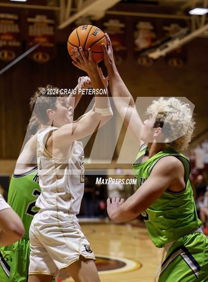 Thumbnail 3 in Ridgeline @ Logan (Sophomore) photogallery.