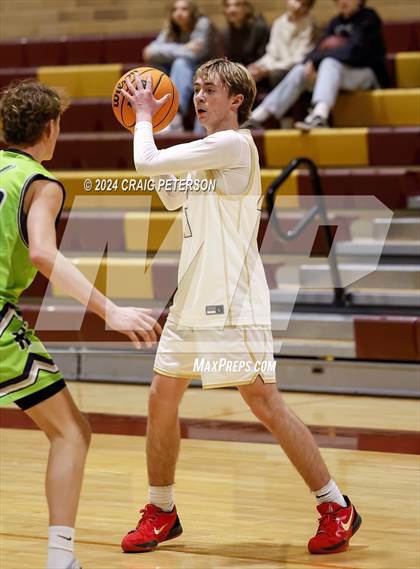 Thumbnail 1 in Ridgeline @ Logan (Sophomore) photogallery.