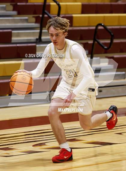 Thumbnail 3 in Ridgeline @ Logan (Sophomore) photogallery.