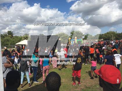 Thumbnail 2 in Carol City TOC Ceremony photogallery.