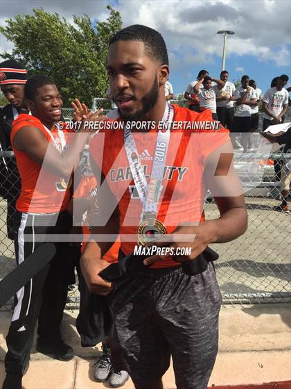 Thumbnail 3 in Carol City TOC Ceremony photogallery.